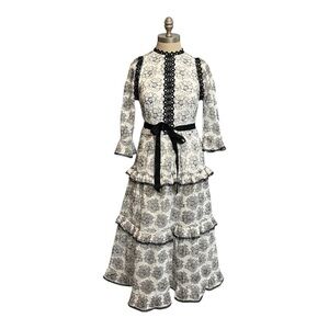 Miri Black and White Floral Dress Ladies Size Medium